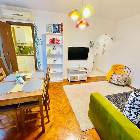 Modern Place To Stay-Self Check-In Nonstop 24H-Wifi Решица Екстериор снимка