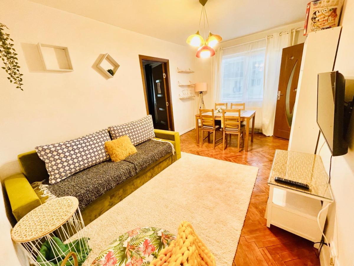 Modern Place To Stay-Self Check-In Nonstop 24H-Wifi Решица Екстериор снимка