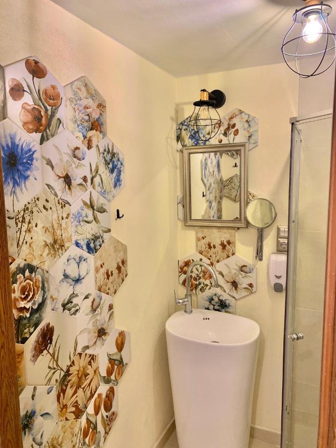 Modern Place To Stay-Self Check-In Nonstop 24H-Wifi Решица Екстериор снимка